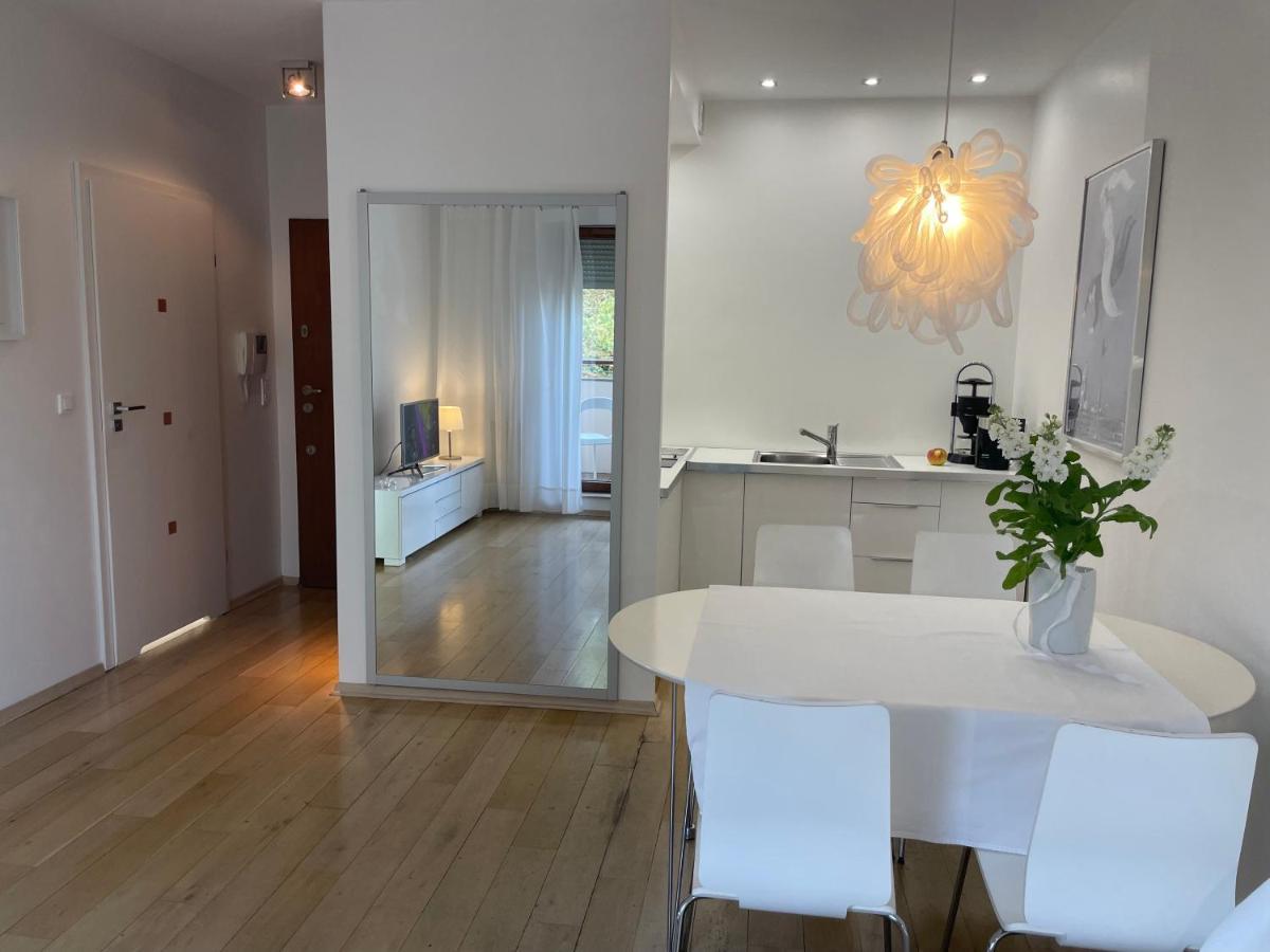 Apartament Przystan W Ustce - 120 M2 - 200 M Od Plazy Mickiewicza 2 Ustka Luaran gambar